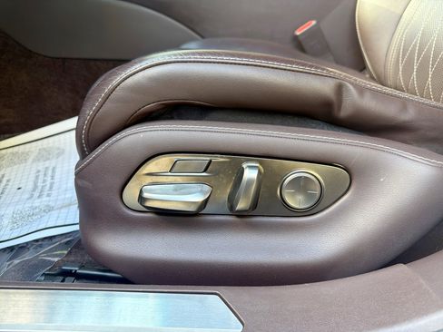 Used 2018 Lexus LS 500 w/ Interior Upgrade Package RWD image 14