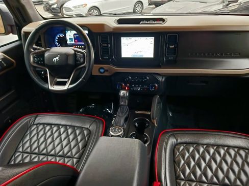 Used 2022 Ford Bronco Big Bend image 18