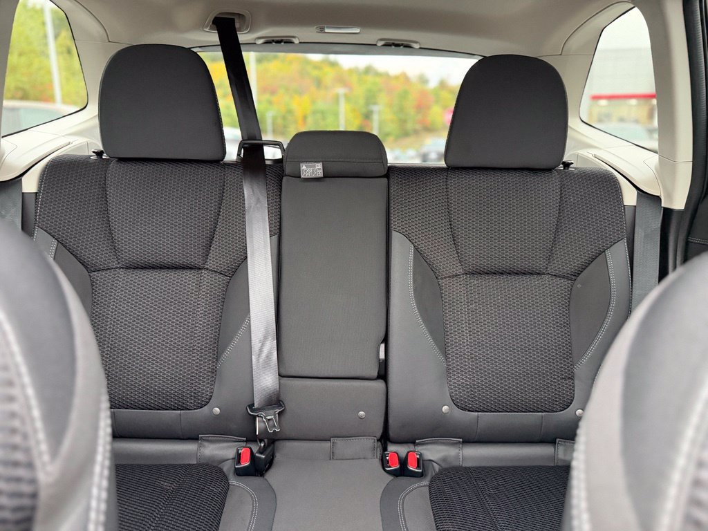 Used 2023 Subaru Forester Premium AWD/4WD image 18