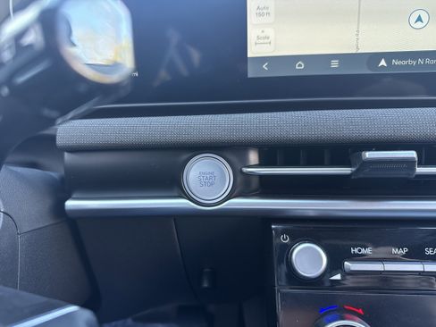 Used 2026 Hyundai Tucson Limited image 23