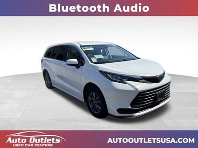 Used 2023 Toyota Sienna LE