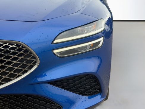 Used 2023 Genesis G70 2.0T image 10