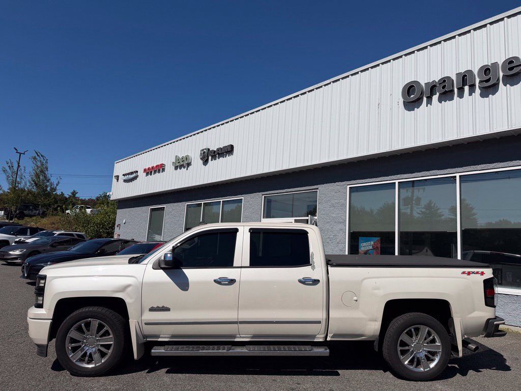 Used 2014 Chevrolet Silverado 1500 High Country w/ High Country Premium Package AWD/4WD image 2