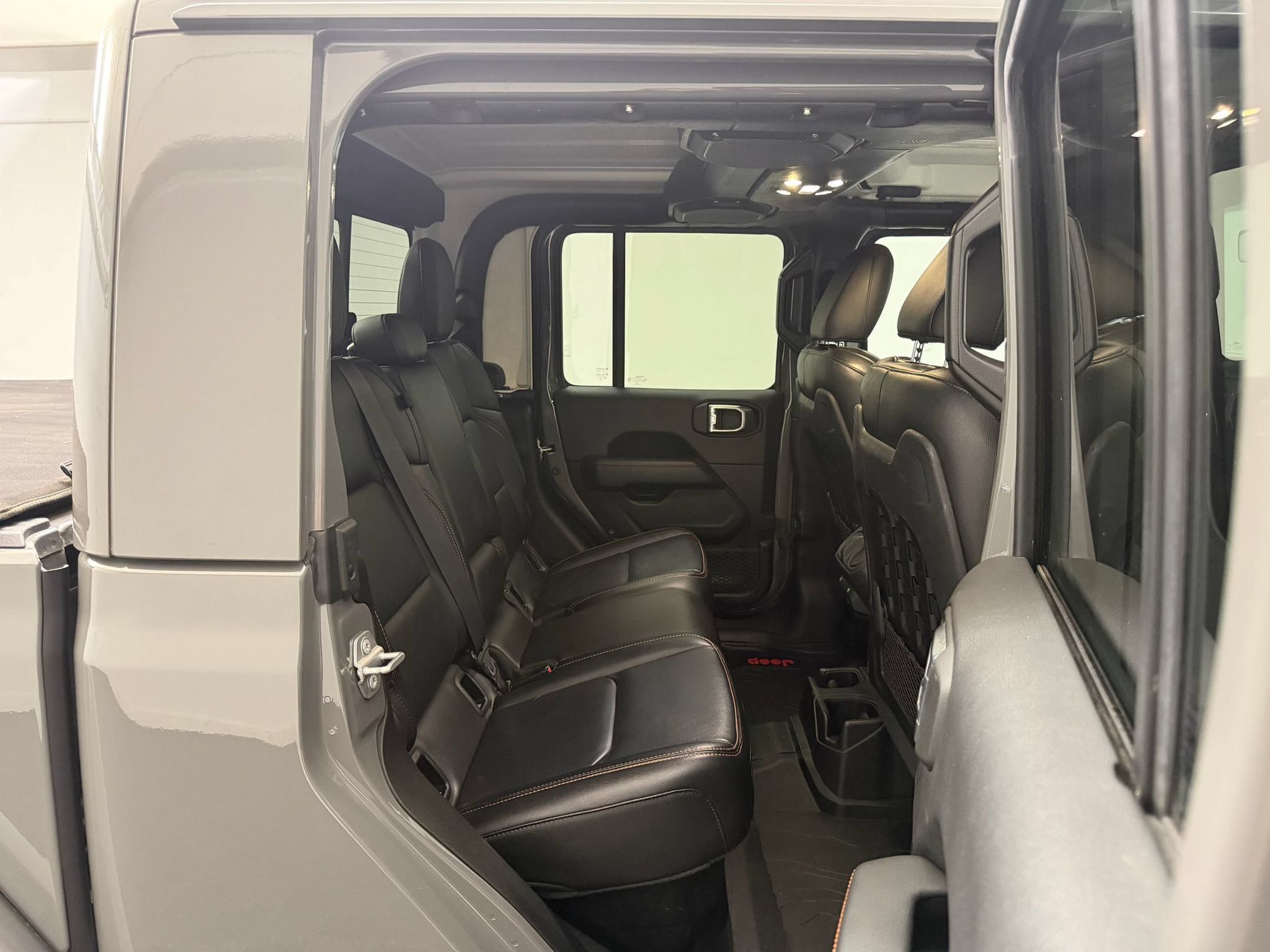 Used 2021 Jeep Gladiator Mojave AWD/4WD image 28