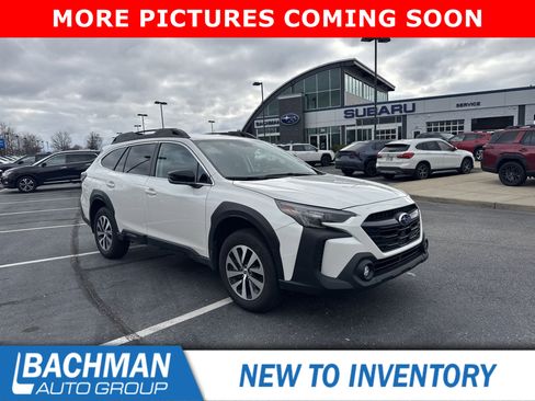 Certified 2025 Subaru Outback Premium w/ Popular Package #1A image 1