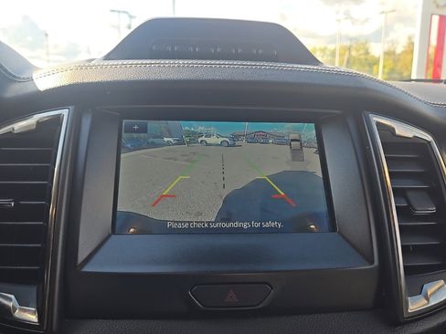 Used 2023 Ford Ranger Lariat w/ Tremor Off-Road Package image 26