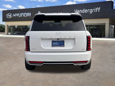 Used 2026 Hyundai Palisade Calligraphy image 8