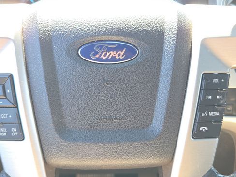Used 2012 Ford F150 Platinum image 37