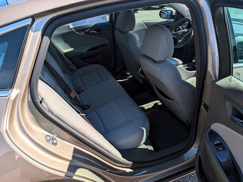 Used 2024 Chevrolet Malibu LT FWD image 13