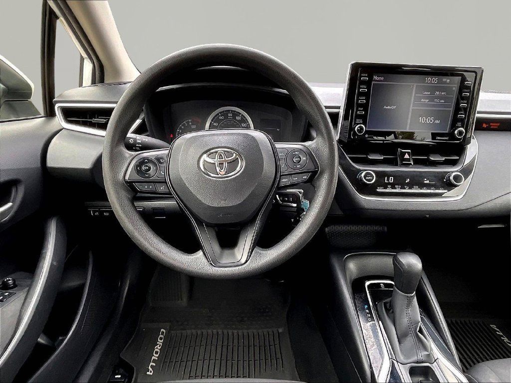 Used 2021 Toyota Corolla LE FWD image 11
