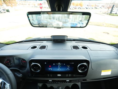 New 2026 Mercedes-Benz Sprinter 2500 image 35