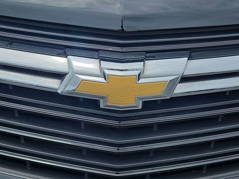 Used 2022 Chevrolet Equinox LT FWD image 10