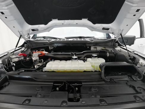 Used 2023 Ford F150 XLT w/ Equipment Group 302A High image 3