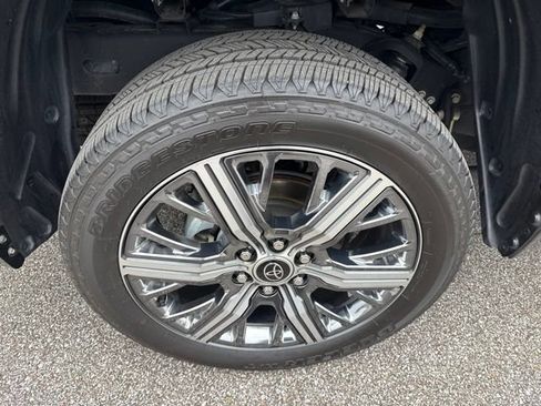 Used 2023 Toyota Tundra Capstone AWD/4WD image 15