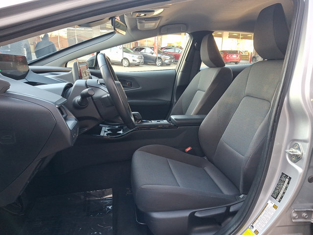 Used 2024 Toyota Prius LE FWD image 14