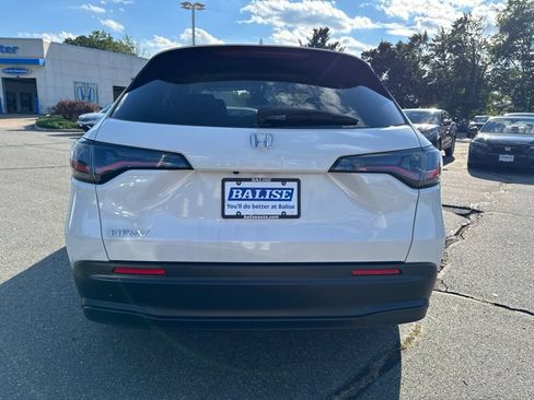 Used 2026 Honda HR-V LX image 5