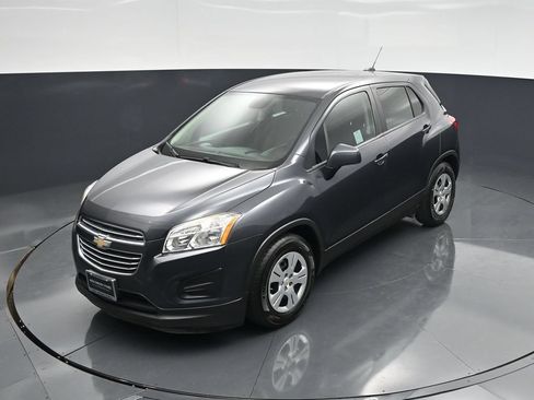Used 2016 Chevrolet Trax LS FWD image 35