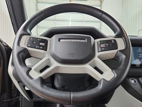 Used 2022 Land Rover Defender 110 SE AWD/4WD image 26