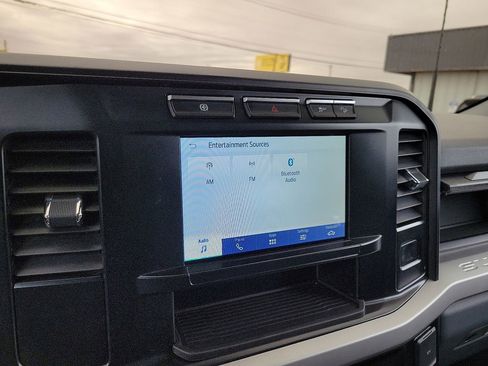 Used 2024 Ford F250 XLT image 21