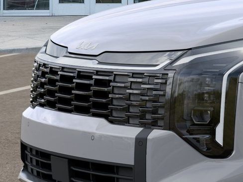 New 2026 Kia Sportage EX FWD image 12