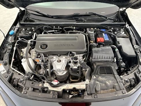 Certified 2025 Honda Civic Sport image 27