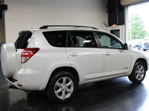 Used 2010 Toyota RAV4 Limited FWD image 3
