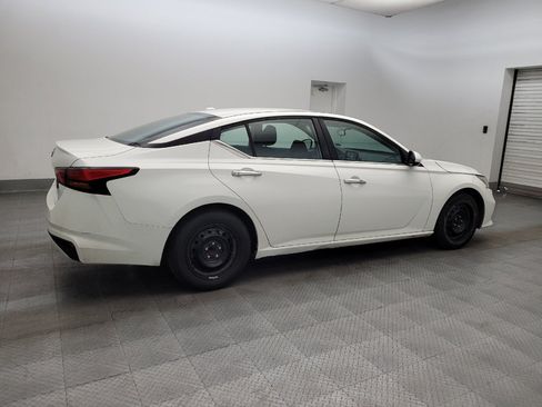 Used 2019 Nissan Altima 2.5 S FWD image 10