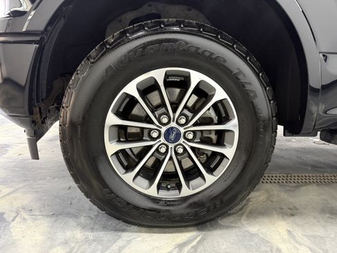 Used 2018 Ford F150 XLT w/ Equipment Group 302A Luxury image 27