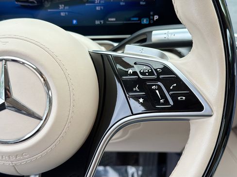 Used 2023 Mercedes-Benz S 580 4MATIC Sedan image 38