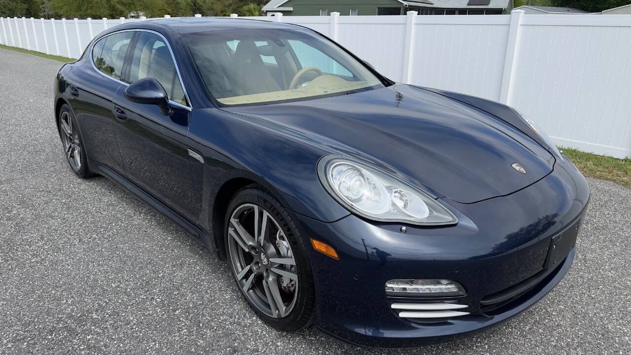 Used 2011 Porsche Panamera 4S AWD/4WD image 3