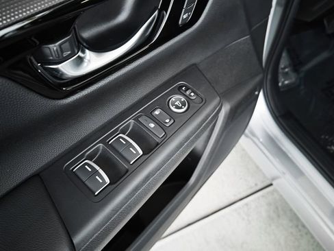 Used 2025 Honda CR-V EX-L image 20