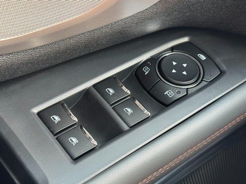 Used 2025 Ford Expedition Max Active AWD/4WD image 23