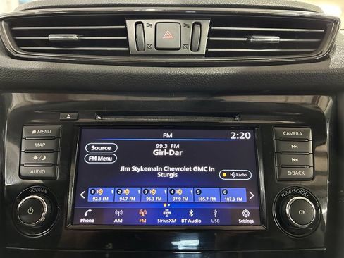 Used 2019 Nissan Rogue SL AWD/4WD image 32