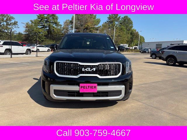 Used 2023 Kia Telluride EX w/ EX Captain's Chair Package FWD image 11