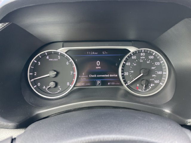 Used 2024 Nissan Sentra SV FWD image 9