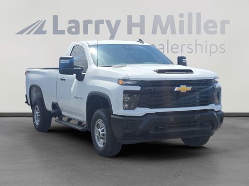 Used 2025 Chevrolet Silverado 2500 W/T w/ WT Convenience Package image 8