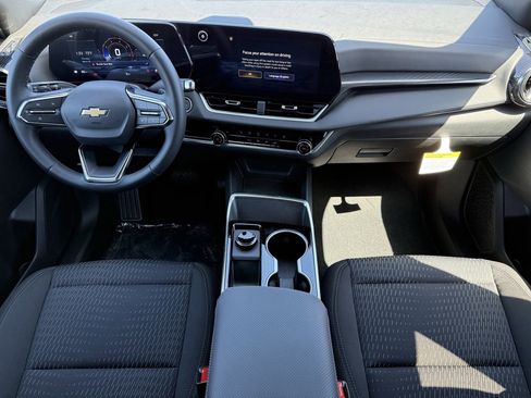 New 2026 Chevrolet Equinox LT image 10