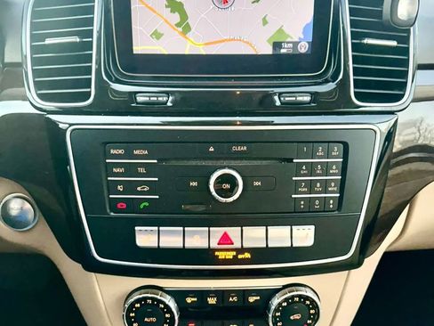 Used 2018 Mercedes-Benz GLE 350 image 20