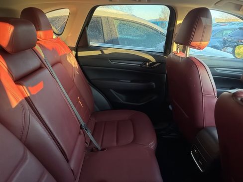 Used 2023 MAZDA CX-5 Carbon Edition image 5