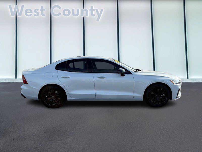 Used 2024 Volvo S60 T8 Plus w/ Climate Package AWD/4WD image 2