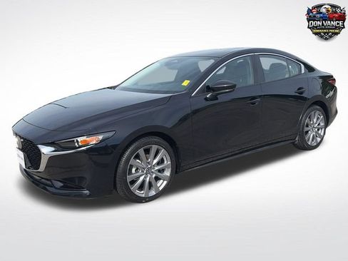 Used 2025 MAZDA MAZDA3 s FWD image 1