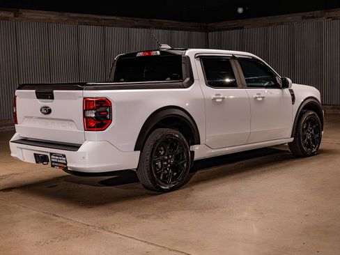 Used 2025 Ford Maverick Lobo image 9