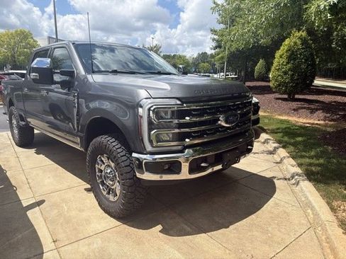 Used 2024 Ford F250 Lariat w/ Lariat Ultimate Package AWD/4WD image 3