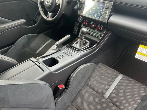 New 2026 Toyota GR86 YUZU Limited image 14