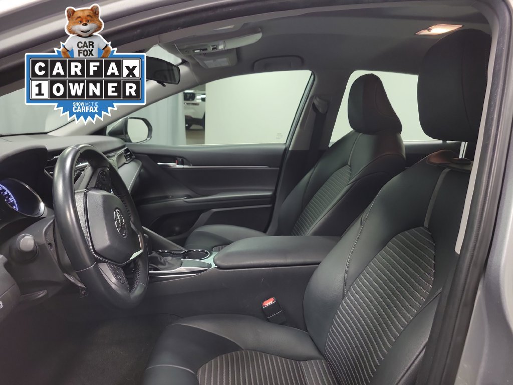 Used 2020 Toyota Camry SE FWD image 15