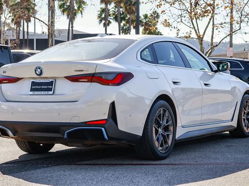 Used 2023 BMW i4 eDrive40 image 4