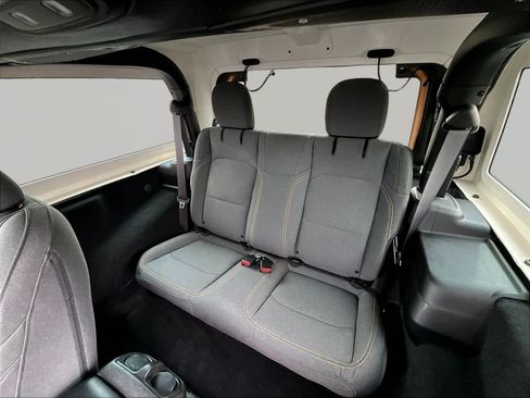 Used 2024 Jeep Wrangler Sport AWD/4WD image 19