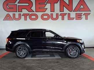 Used 2025 Ford Explorer ST-Line w/ ST-Line Street Pack AWD/4WD video 1