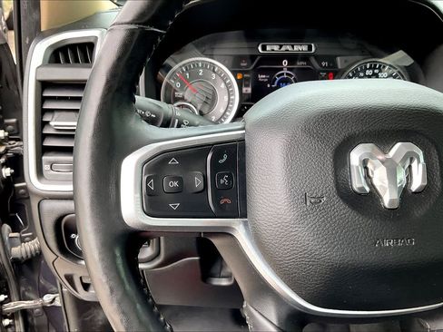 Used 2020 RAM 1500 Laramie RWD image 24
