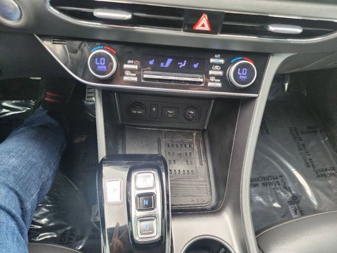 Used 2021 Hyundai Sonata SEL Plus w/ Cargo Package image 16